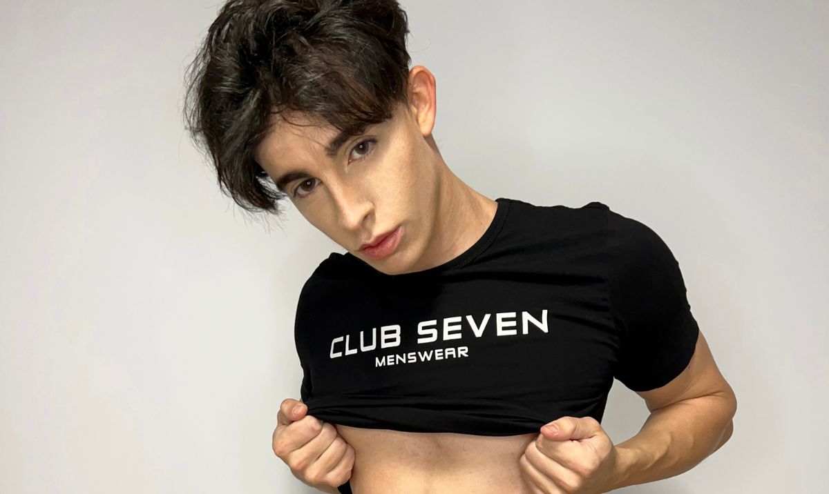 Liam Gold Sunny men underwear model - Gay men underwear thongs. Gay tests - Are they accurate - Thongs for men underwear in a box - Mens boxes - footballer in underwear - Club Seven Menswear - gay men underwear - men bulge underwear
