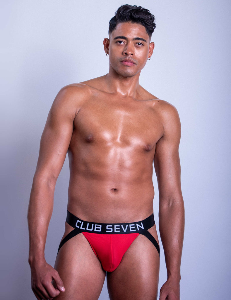Jeff Leme underwear model -  Gay men underwear thongs. Gay tests - Are they accurate - Thongs for men underwear in a box - Mens boxes - footballer in underwear - Club Seven Menswear - gay men underwear - men bulge underwear 